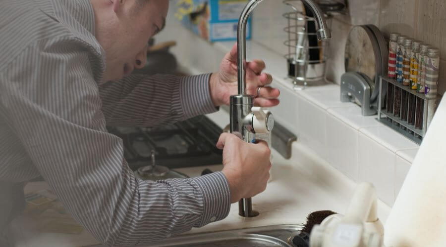 Professional bathroom faucet installation in Cedar Hill, MO